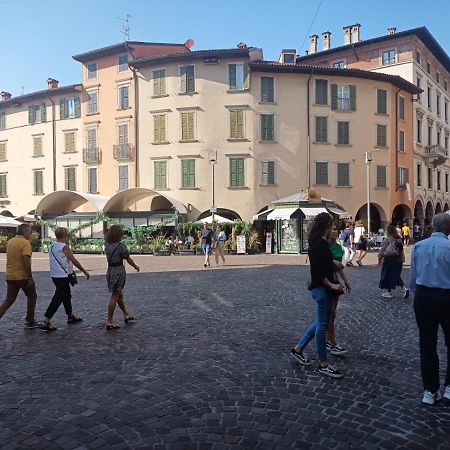 "A Casa Di Giacomo" Luxury Rooms Con Aria Condizionata Bérgamo Exterior foto